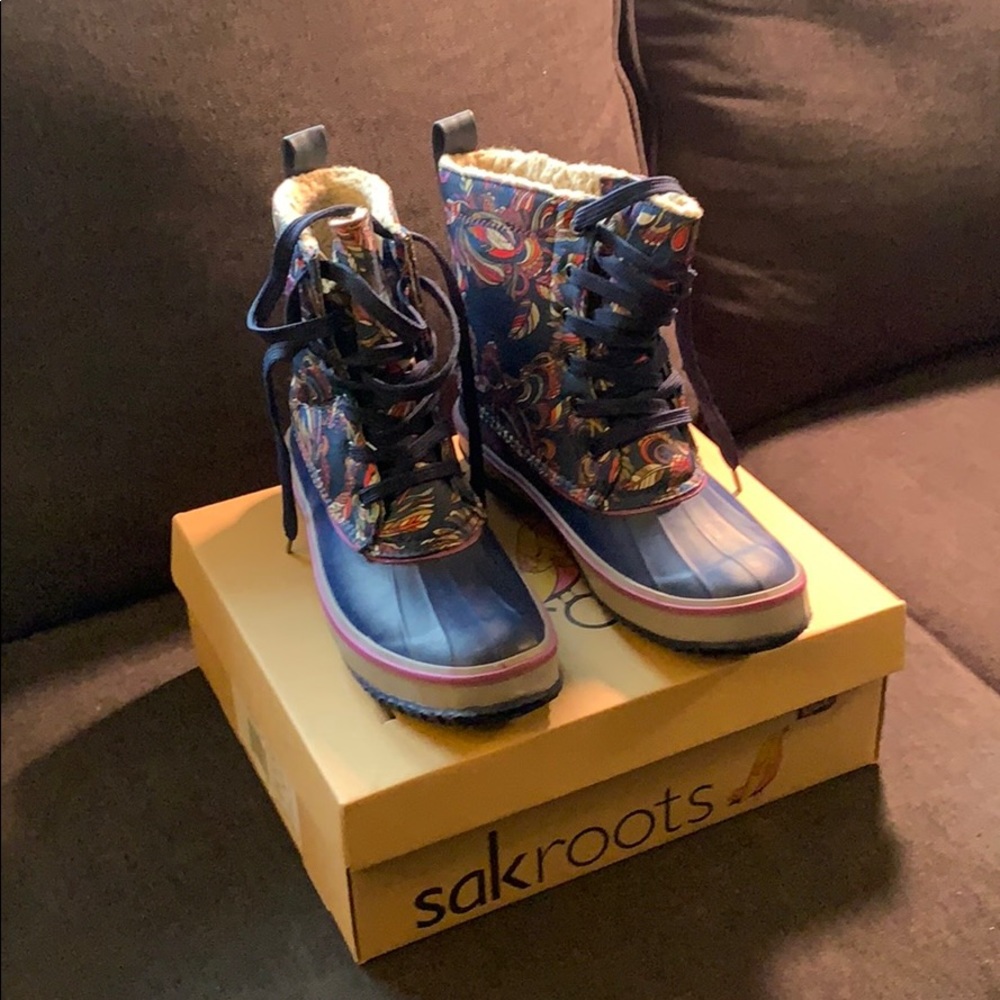 Sakroots Duet Duck Snow Boot